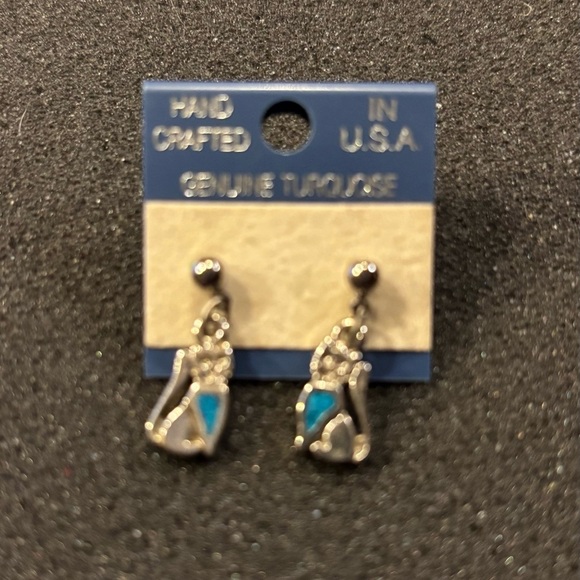 New handcrafted genuine Turquoise cat earrings - Picture 1 of 2